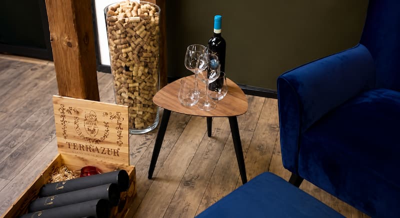 2-retters ægte italiensk mad INKL. en flaske vin - pris for 2 personer!