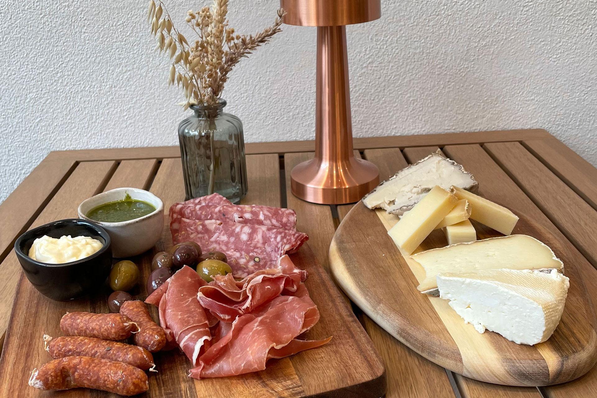 Tapas og vin hos Vinola