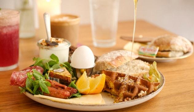  Brunch-tallerken - topanmeldt kaffebar