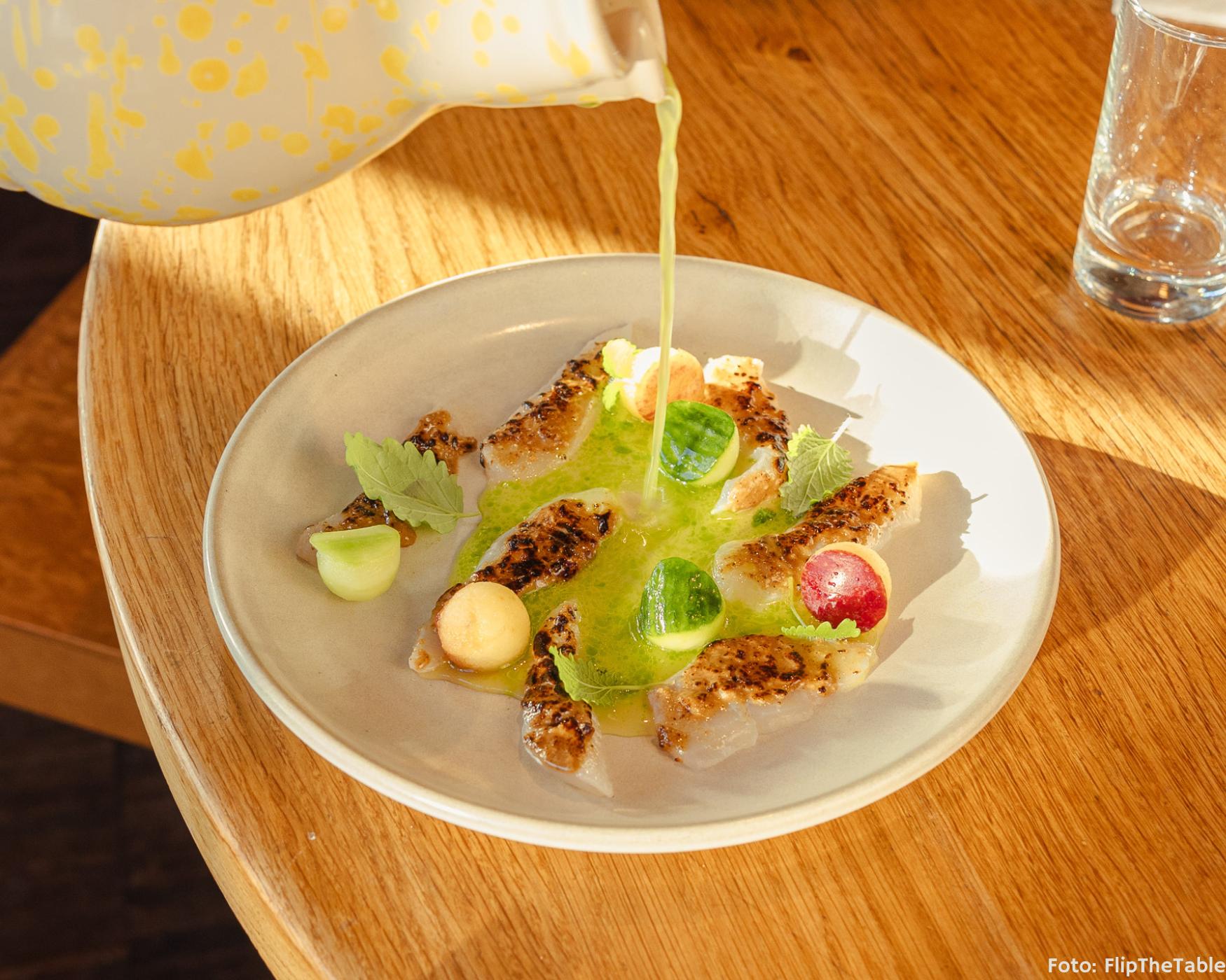 3-retters frokost med udsigt over Peblinge Sø