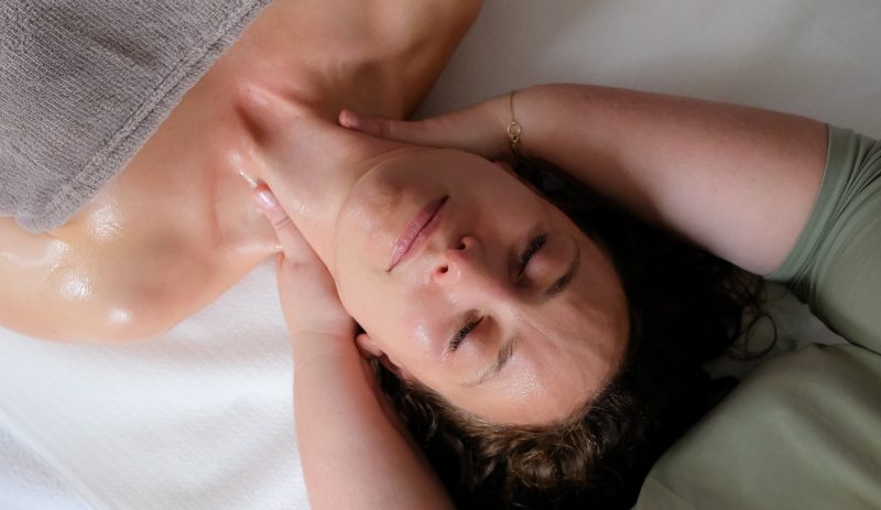 Japansk Lifting hos Naturals Therapy Yasmin - 60 min. velvære