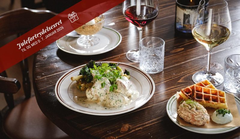 Deal på Nyd Julen på Frederiksberg - 3-Retters Vintermenu på EWALDS Brasserie