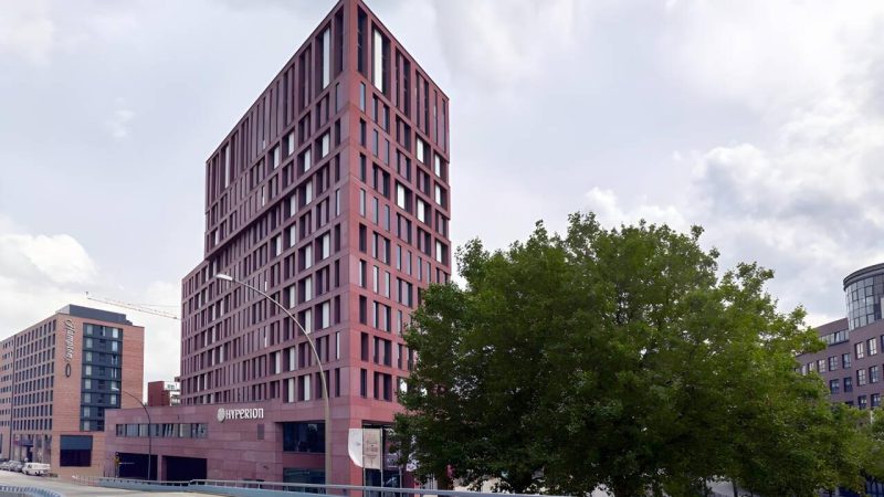 Deal på Wellness og gastronomi i Hamborgs pulserende centrum