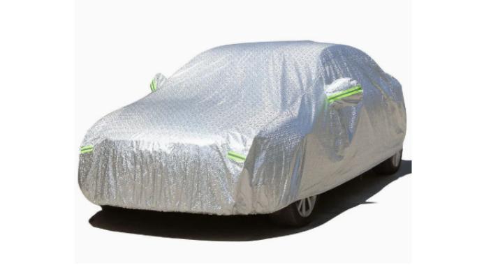 Deal på Beskyt din bil med stil - Vores heldækkende bilpresenning med natreflekser!