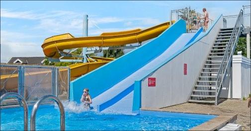 Sæsonplads på First Camp Skovlund ved Lillebælt - Udvalgt sølvsæsonplads inkl. op til 6 personer - inkl. fri pool