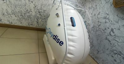 60-Minute Hyperbaric Oxygen Therapy at Cosmetic Enhancement Academy