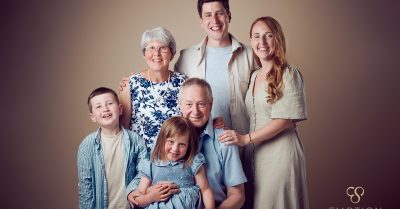 1-Hour Family, Baby or Pet Photoshoot at Emotion Studio in Claverley
