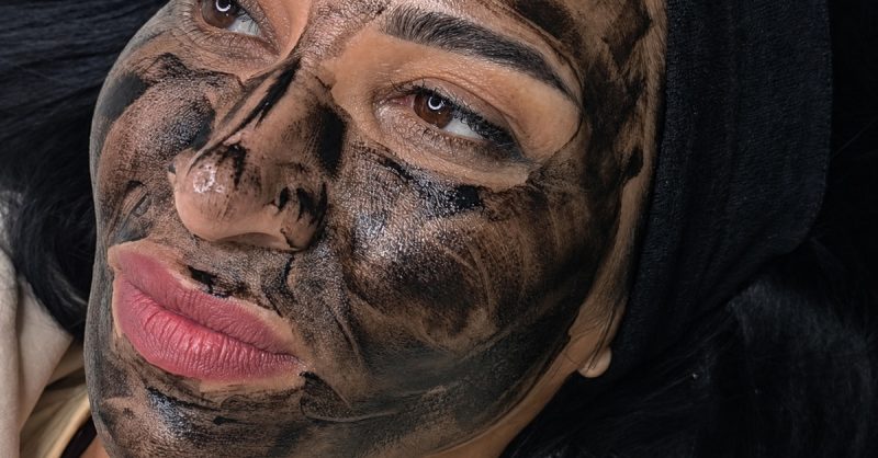 Deep Cleansing Carbon Laser Peel Facial at IB La Belle PMU