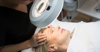 Deep Cleanse Facial or Relaxing HydraFacial at TL beaut therapist