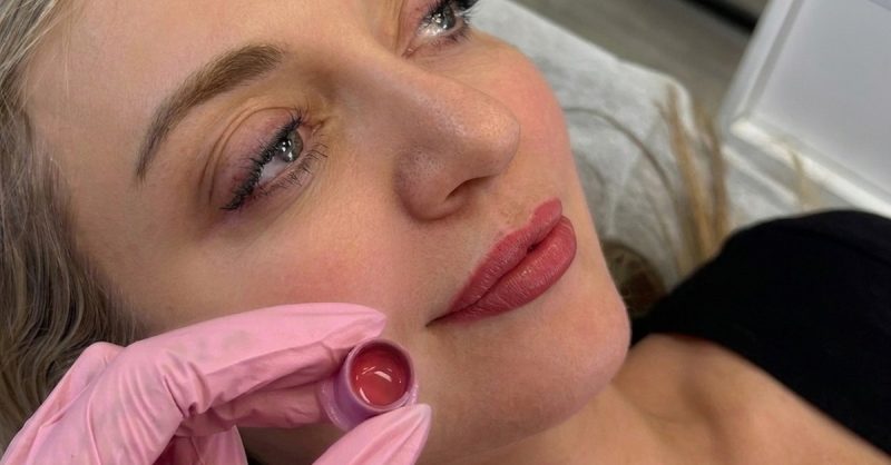 Defined Lips & Brows with Semi-Permanent Makeup at Bou.shrabeauty