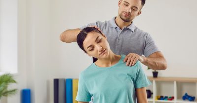 Chiropractic Services at Holistic Healthcare Clinics