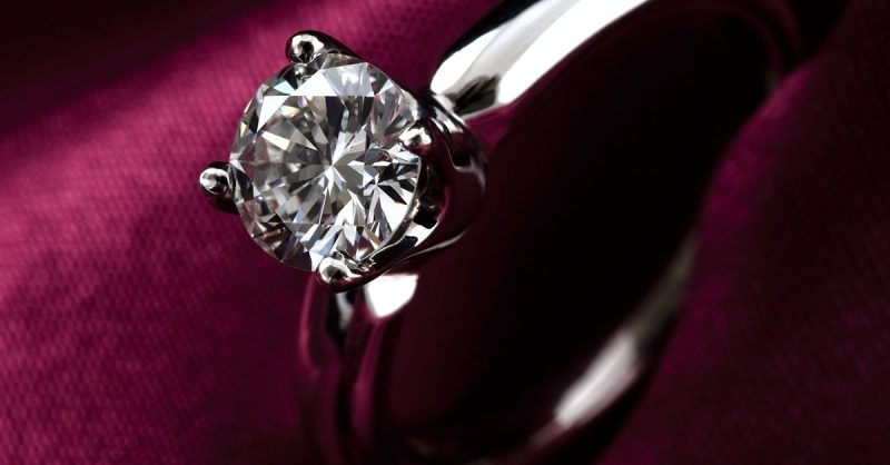 Jewellery Polishing at Dara Jeweller in Hatton Garden