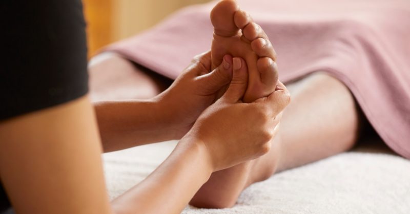 Relax with a 30 or 45-Minute Reflexology Massage at The Lounge