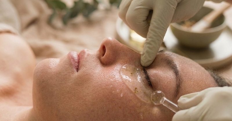 Revitalize Your Under-Eyes at Holland Park Beauty and Aesthetics