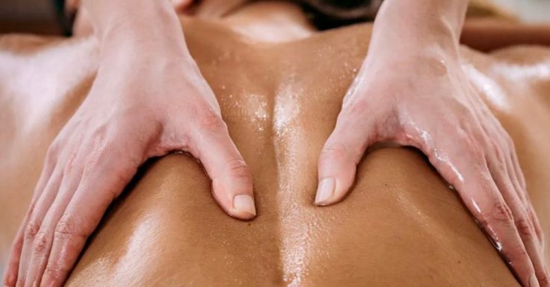Relaxing Deep Tissue Massage at Silber Sports Therapy