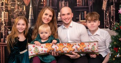 Christmas Family Photoshoot Package at Capture SP Studio