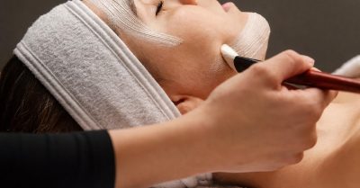 60-Minute HydroFacial or Microdermabrasion at Aesthetic and beauty consultants
