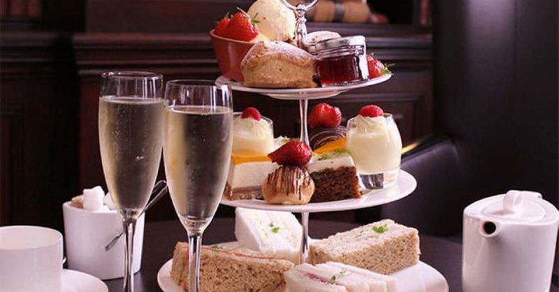 Afternoon Tea with Prosecco at DoubleTree by Hilton Hotel Glasgow Central