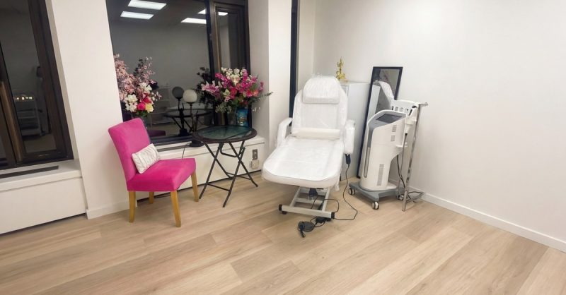Cryolipolysis Treatment for Fat Reduction at Vita Renewal Aesthetics