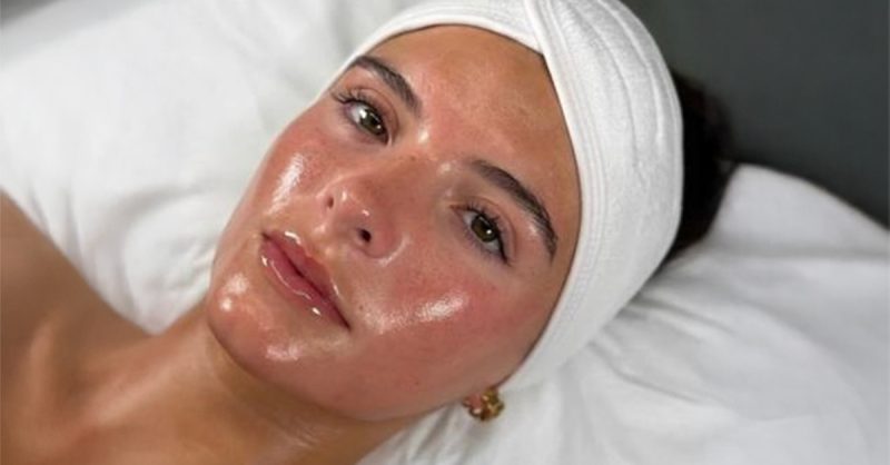 Hydrofacial Treatments with LED Light Therapy at AdvaTx Laser Clinic