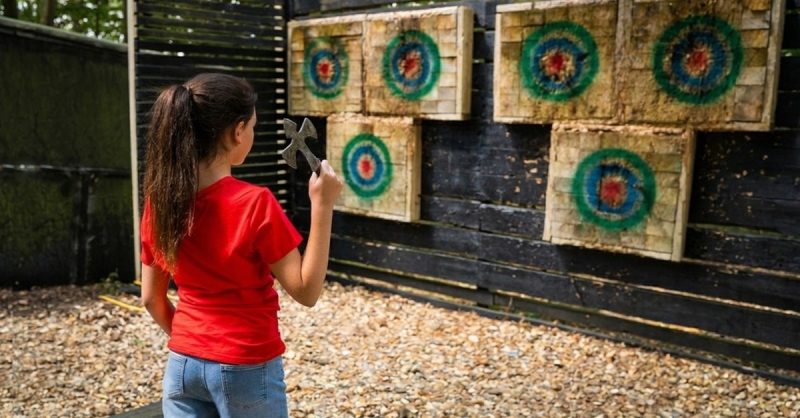 1-Hour Guided Axe and Knife Throwing at Nuclear Essex