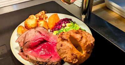 Indulge in a 2 or 3-Course Sunday Lunch at Avisford Park Hotel