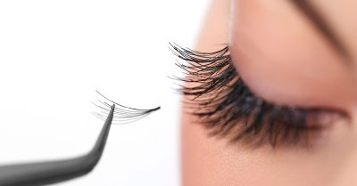 Classic & Hybrid Eyelash Extensions at Dazzle Me Nails & Beauty