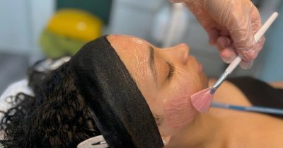 Deep Cleansing Facial Sessions at The Skiin Hub By Nurse Lizzie