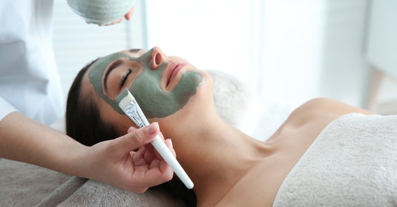 60 or 90-Minute Pamper Package at Elegant Styles Studio