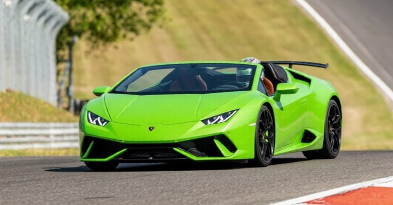 Experience Lamborghini vs. Ferrari Driving Blast at U Drive Cars