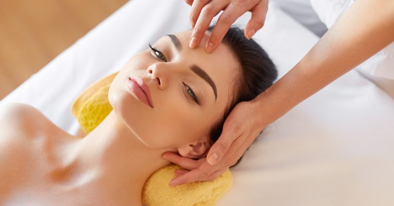 60-Minute Hydrafacial & Redlight Therapy at Glow and Co