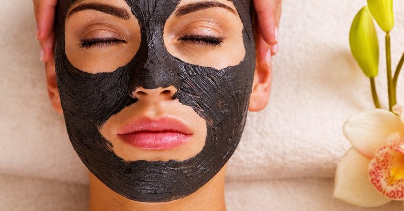 Hydrafacial Treatment with Massage at Fulonas Hair And Beauty Salon Uk
