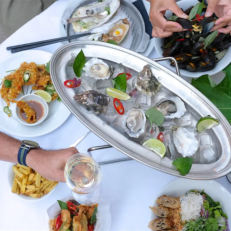 8-retters menu hos Brasserie Saigon i Boltens Gård