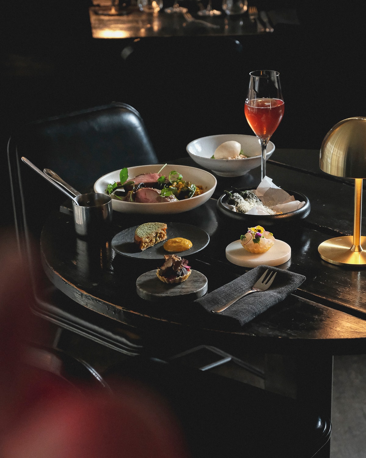 Aftenmenu hos Restaurant Rebel - Et Michelin-anbefalet valg i København