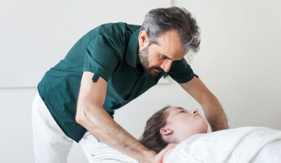 Dybdegående massage hos Iulian massage therapy i København Ø