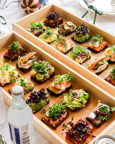Halve smørrebrød fra Danish Minies i Charlottenlund - ½ pris!