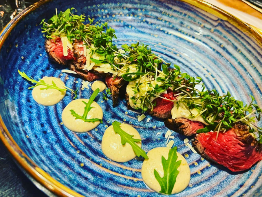 Spar 20% i aften: Passionen for italiensk gastronomi kan smages hos Nonsolo Trattoria, som tilbyder et godt udvalg af lækre pizzaer og pastaretter på Frederiksberg. Book hér og få rabat på hele regningen!