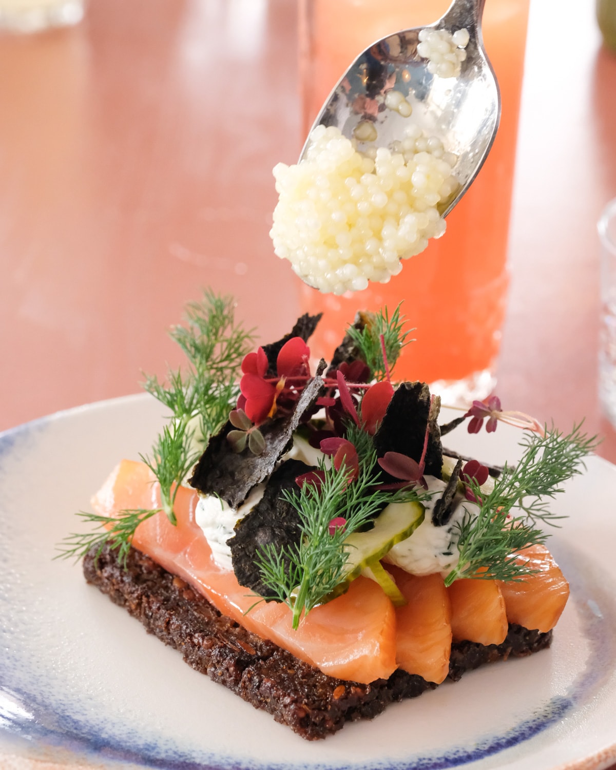 Nyd 2 stk. Valgfri Smørrebrød på Norrlyst i København!