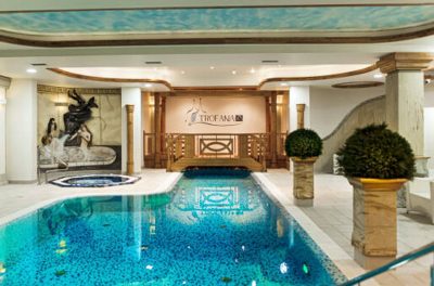 Ophold med wellness og gourmet på Hotel Trofana Wellness & Spa