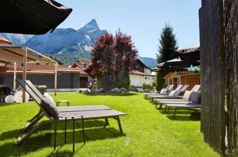 Wellnessophold med 4-retters menu på der GRÜNE BAUM Mountain Boutiquehotel