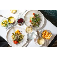 Overnatning med morgenbuffet og 2-retters menu på Hotel Assens