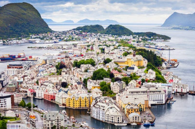 Overnatning med morgenmad og velkomstdrink på Thon Hotel Baronen