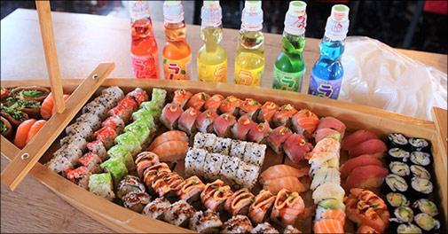Takeaway sushi dragebåd