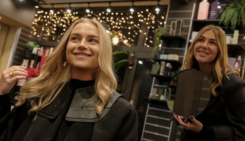Klip & farve hos HNG HAIRCONCEPT på Frederiksberg