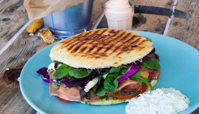 Panini + fries + vaffel