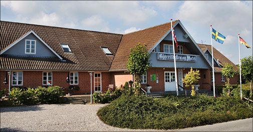Kroophold med 2-retters middag - til 2 