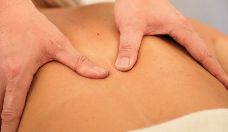 Deal på Massage og akupunktur hos Stop Smerter Klinik på Frederiksberg og Lyngby