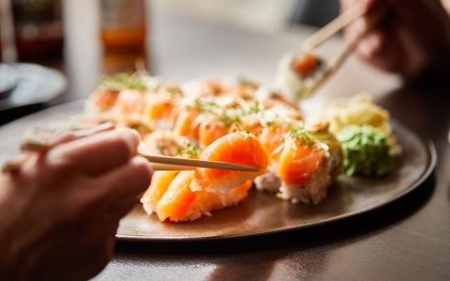 36 eller 49 stykker sushi ud af huset