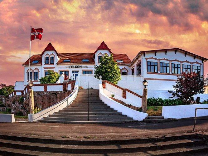 Bornholm: Topanmeldt ferie med halvpension