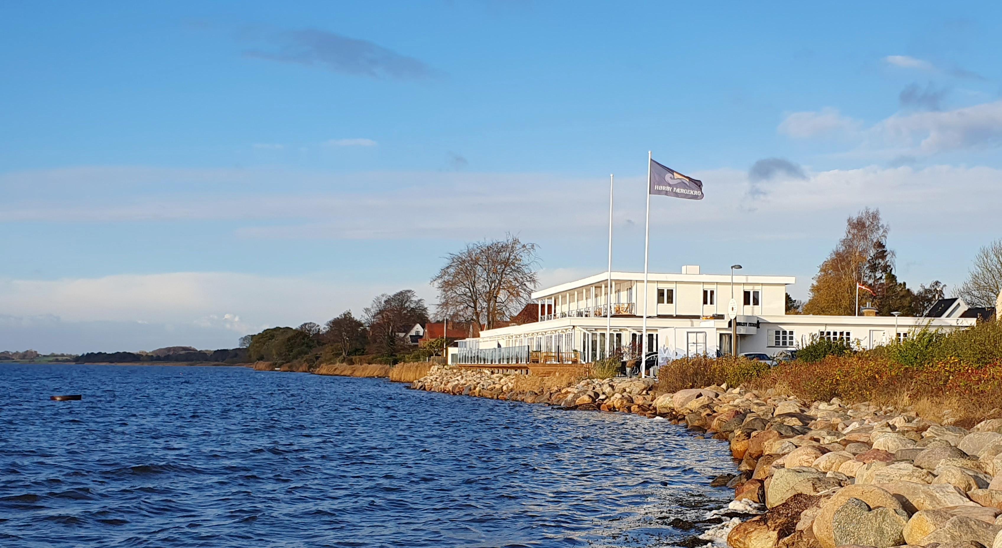 Kroophold med 2-retters middag